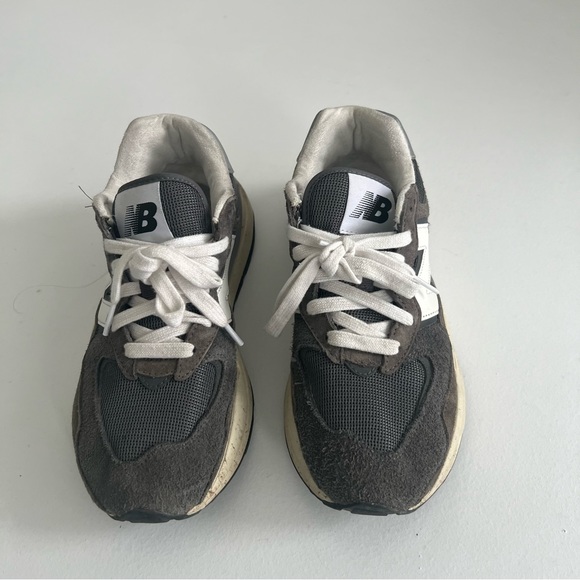 New balance 57/40 grey dad shoe sneaker - Picture 3 of 5